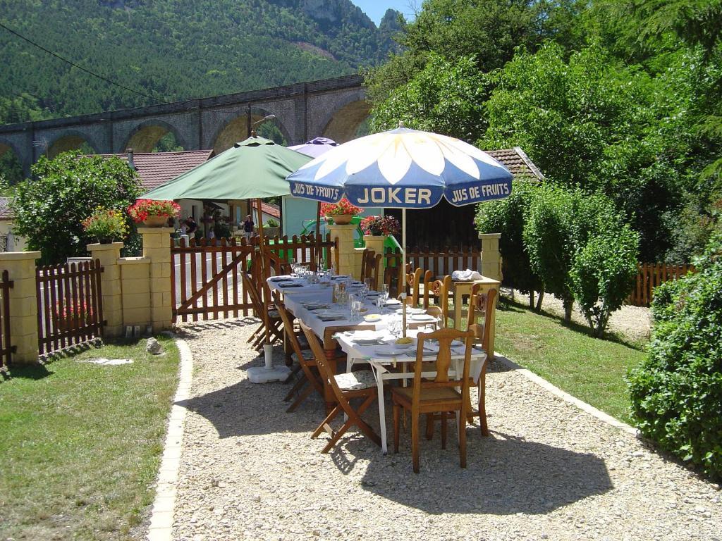 Aux Quatre Saisons Axat B&B 외부 사진